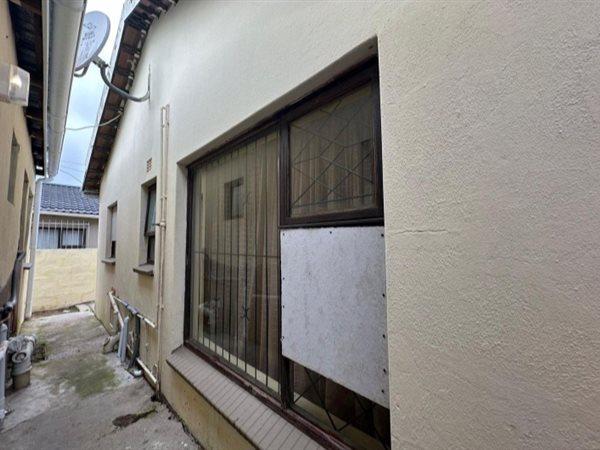 2 Bedroom Property for Sale in Mdantsane Eastern Cape